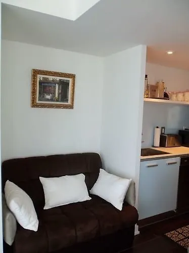 Hotel Boutique Harbourfront Condos Toronto